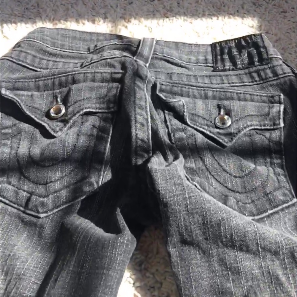 Grey black trues